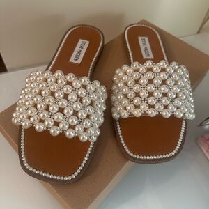 Steve Madden Pearl Beaded Sandals